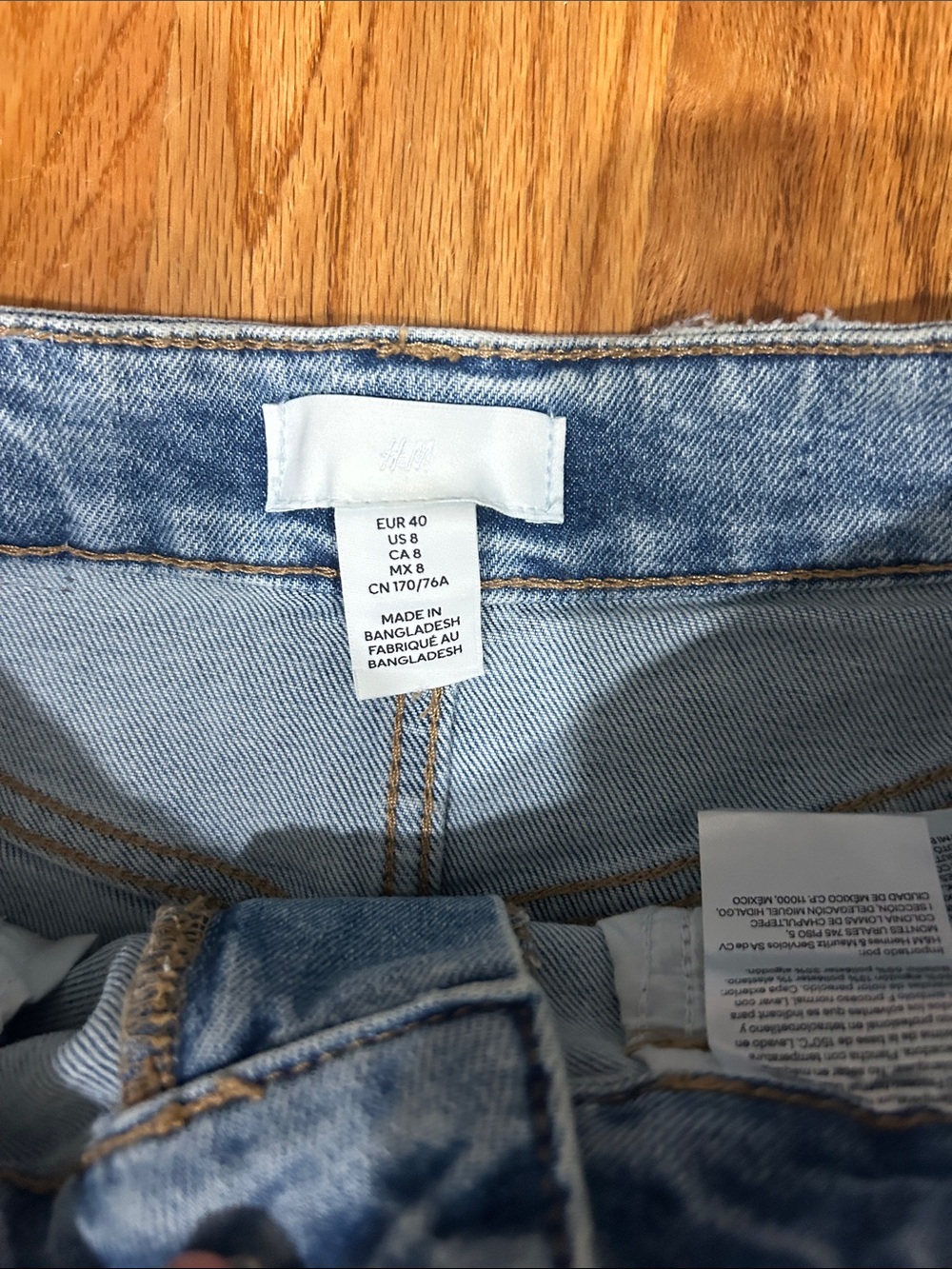 H&M Light Blue Denim Cutoff Shorts with Frayed Hem - Picture 2 of 3